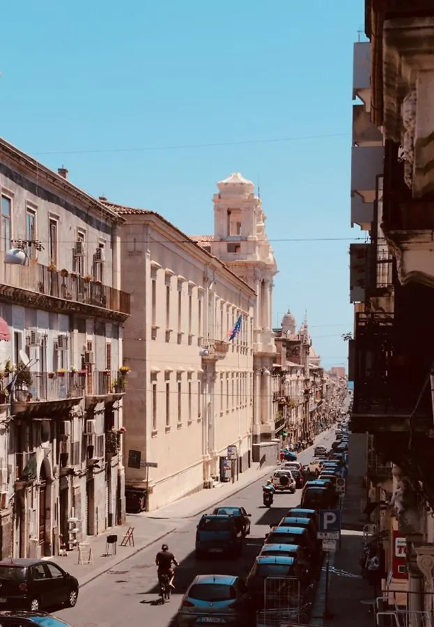 Le Stanze Dello Scirocco Bed & Breakfast Catania Italy