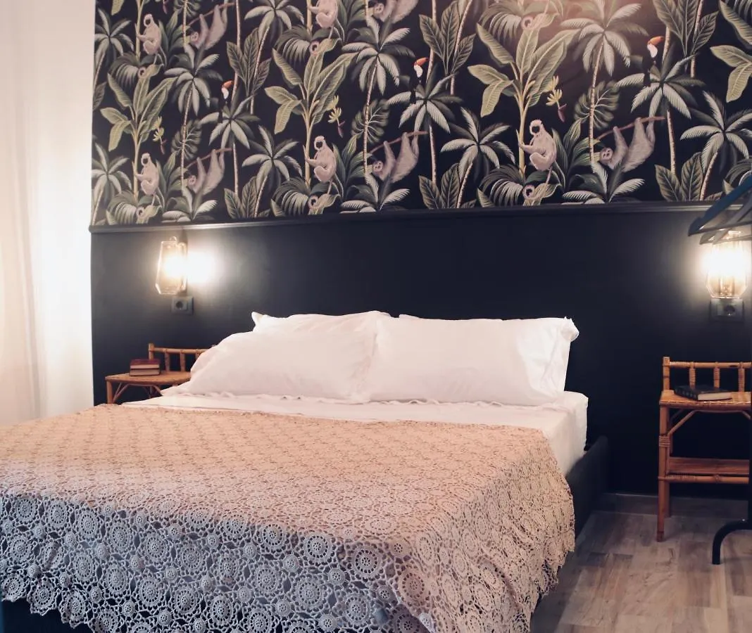 Bed and Breakfast Le Stanze dello Scirocco Aeroporto di Catania Fontana Rossa