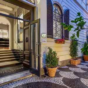 **** Hotel Royal Court Italien